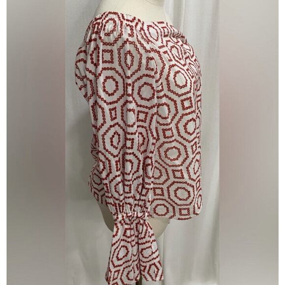 Alexis Micael Red White Eyelet Embroidered Off The Shoulder Bell Sleeve Top Med - Picture 7 of 16